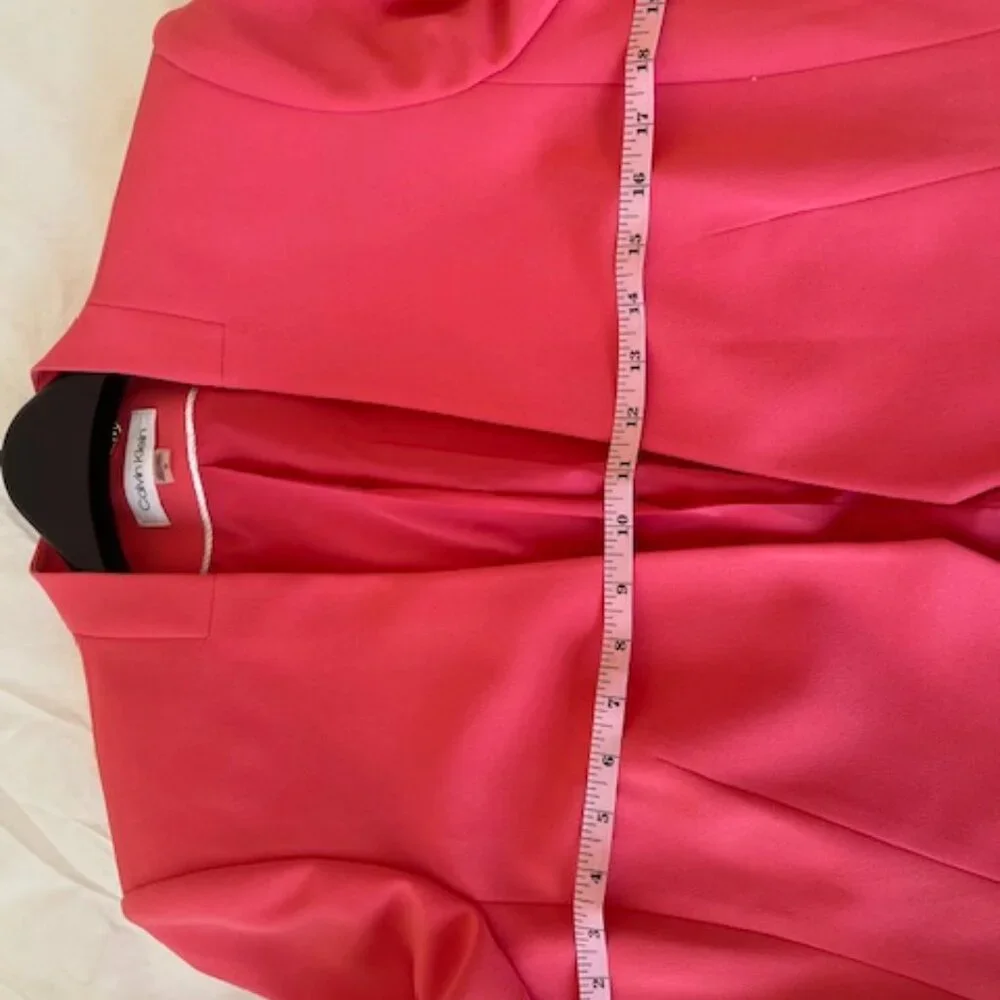 NEW Calvin Klein Coral Pink Blazer. NWT. Size 16. V-neck. Open front. Stretch. - Picture 6 of 7